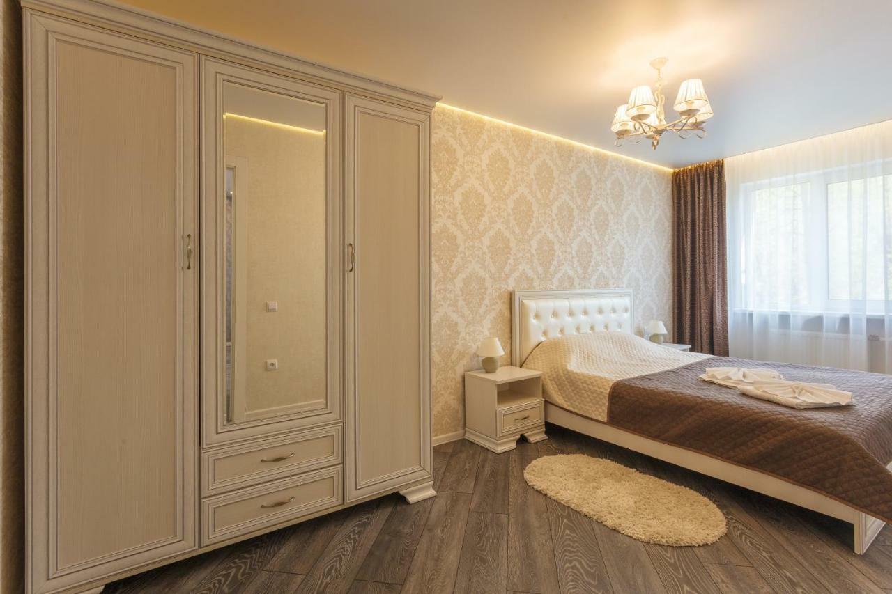 Apartment Dom Kino Мінськ Екстер'єр фото
